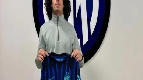 国米客场战平米兰，阿根廷球员送出关键助攻！其怒射再现劳塔罗神迹